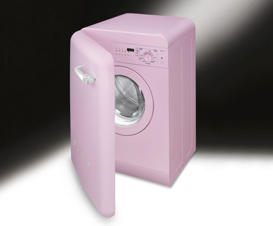 lbb14 washing machine Smeg launches the LBB14 Washing Machine: With 50s style but modern functions