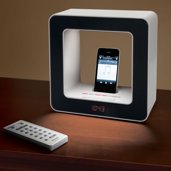 iphone alarm clock 550x550 Wake to light iPhone alarm clock for sound sleepers.