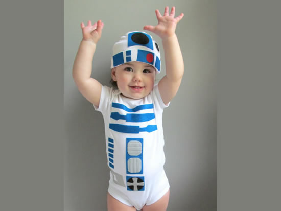 R2D2 Toddler costume is the best Star Wars gift a baby could have wars baby clothes 3 R2D2 Toddler costume is the best Star Wars gift a baby could have