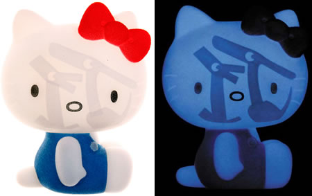 Hello Kitty vinyl figure glows in the dark Hello Kitty vinyl figure Hello Kitty vinyl figure glows in the dark