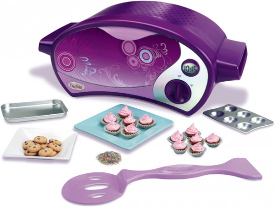 gender neutral 550x413 Hasbro Creates Gender Neutral Easy Bake Oven