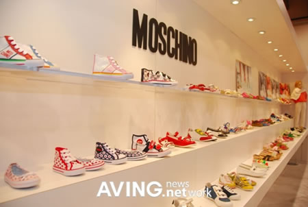 Moschinoâ€™s kids shoes collection at WSA show, Las Vegas - Gizmodiva