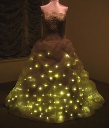 A wedding dress that promises to light up your special day wedding dress 3 A wedding dress that promises to light up your special day