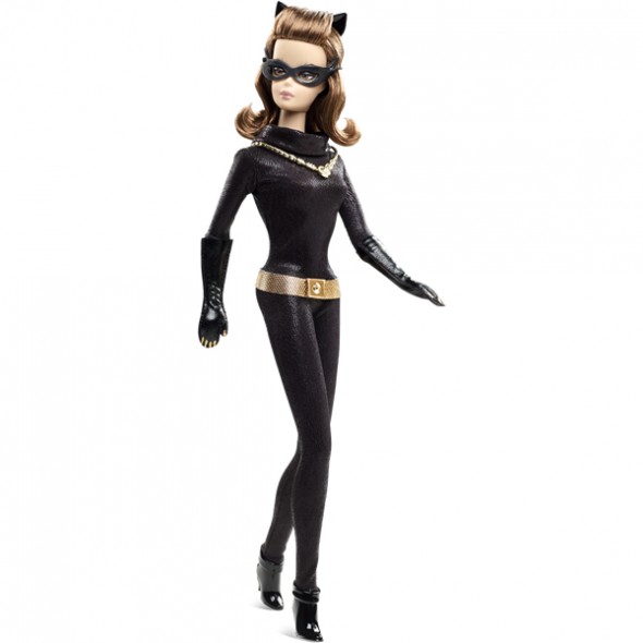 Barbie goes Superhero with Batman and Catwoman Doll catwoman barbie doll 1 590x590 Barbie goes Superhero with Batman and Catwoman Doll