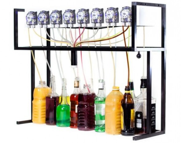 bartendro robot mixologist 1 590x468 Bartendro robot mixologist uses Raspberry Pi to create cocktails